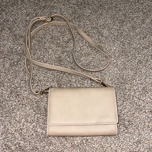 Over the shoulder wallet